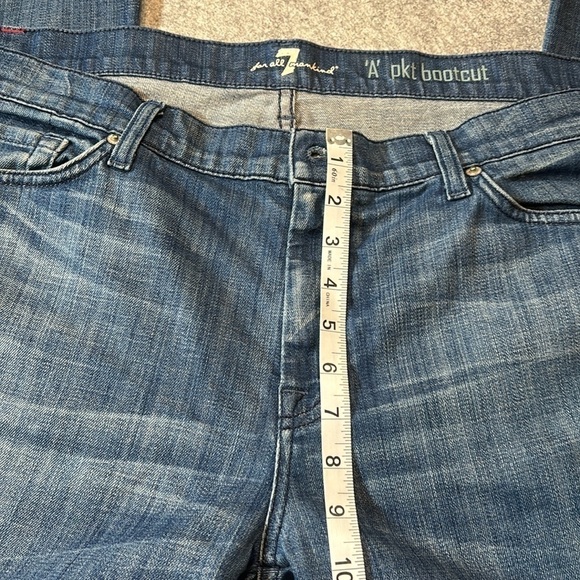 7 for all Mankind. "A" Pkt Bootcut, Size 38 - Picture 10 of 14